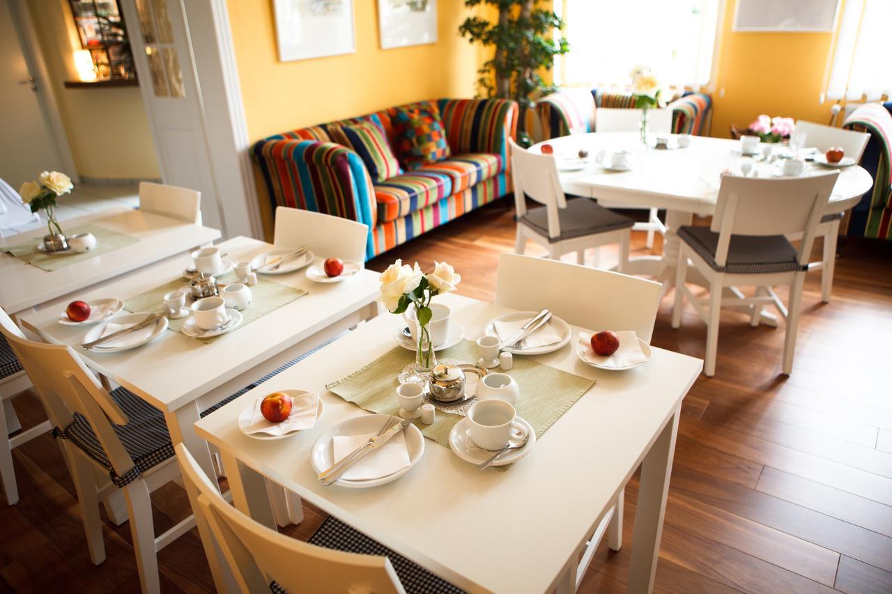 Landhotel Zum Pottkuchen Kalbe  Buitenkant foto